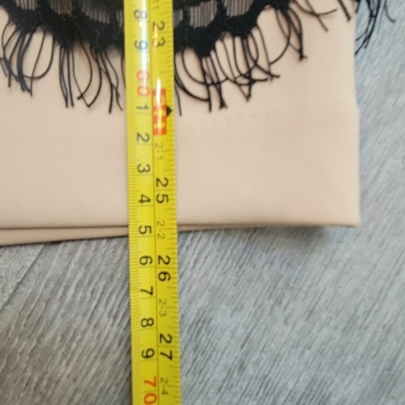 NWT New York & Co Black and Tan Lace Skirt 8 - Picture 10 of 10